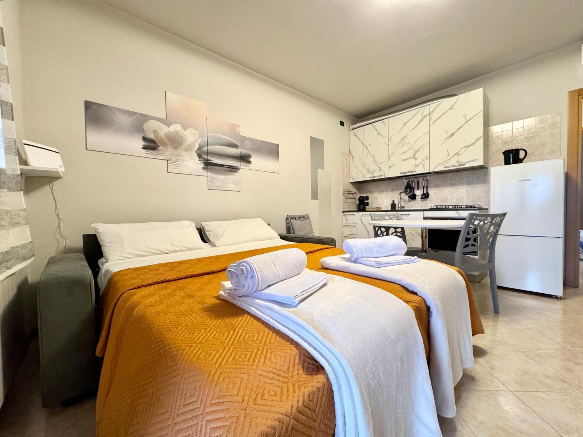 Dimora Nicola A Due Passi Dal Lago Sirmione Exterior foto